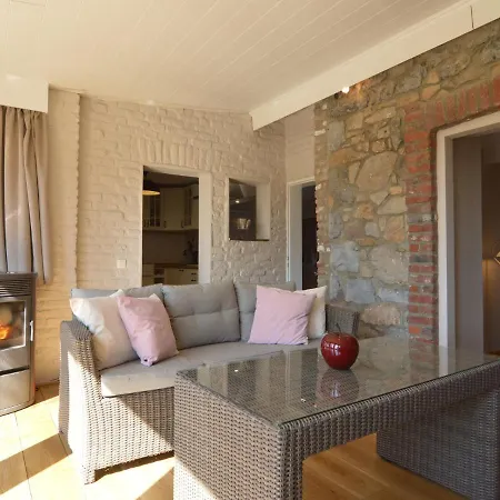 Ferienhaus Immaculate Holiday Home, A Base Camp For Countless Trips And 15 Km From Aachen *