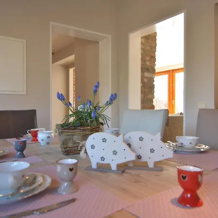 Immaculate Holiday Home, A Base Camp For Countless Trips And 15 Km From Aachen Plombières